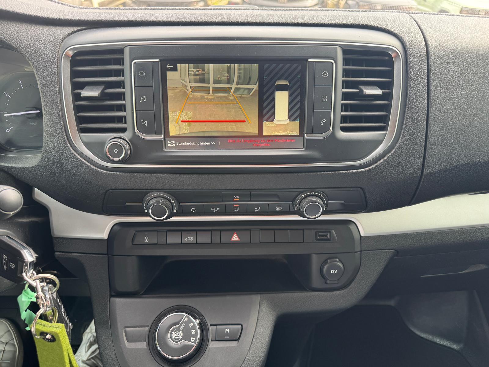 Fahrzeug-Bild 18
