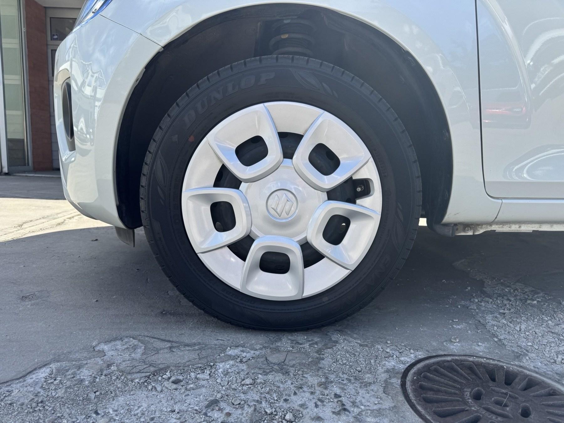 Fahrzeug-Bild 9