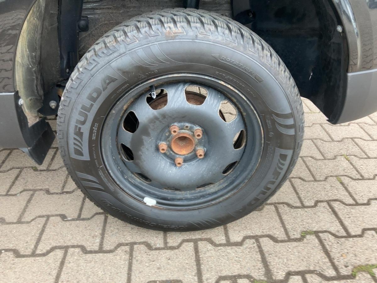 Fahrzeug-Bild 12
