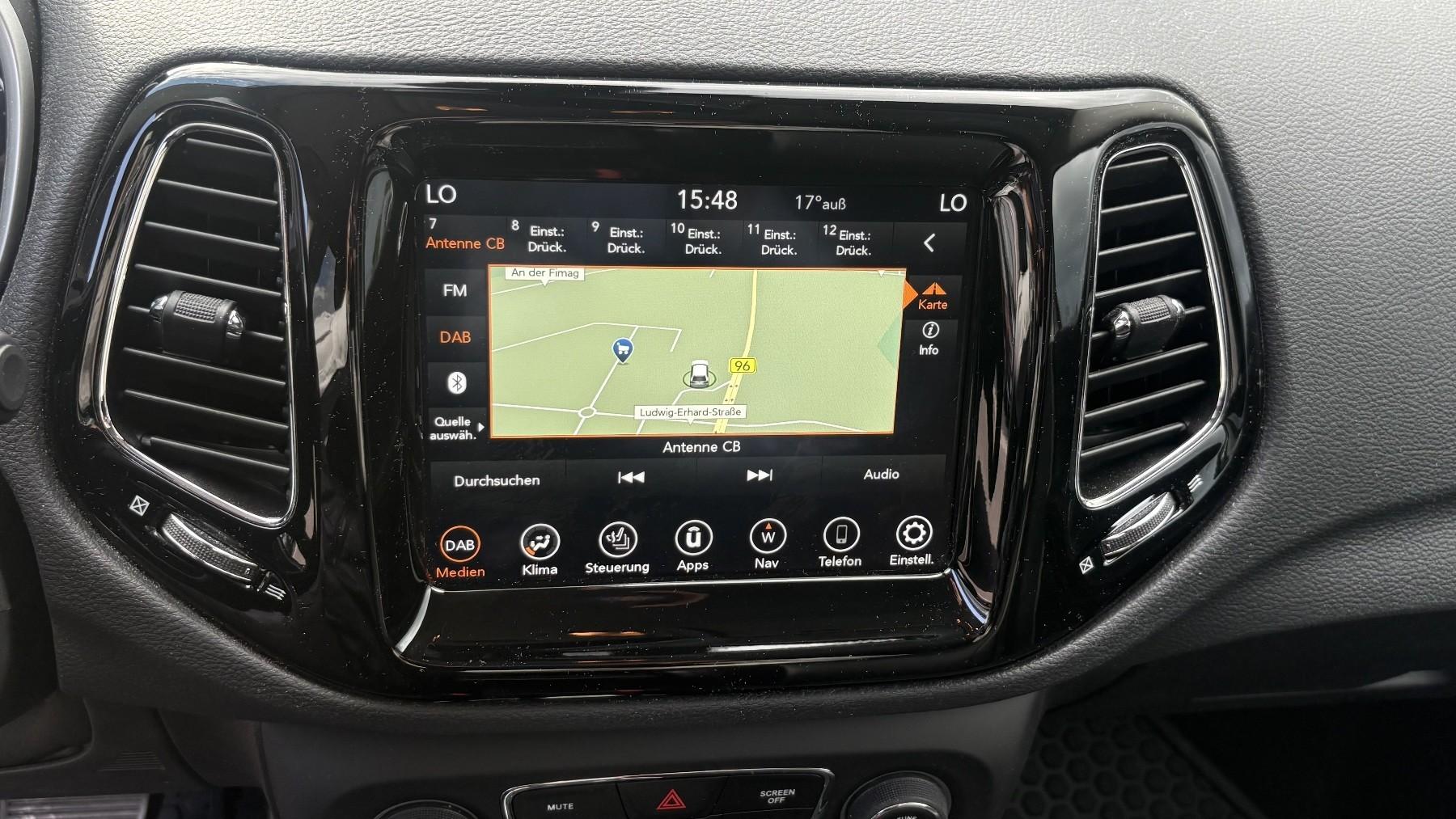 Fahrzeug-Bild 19
