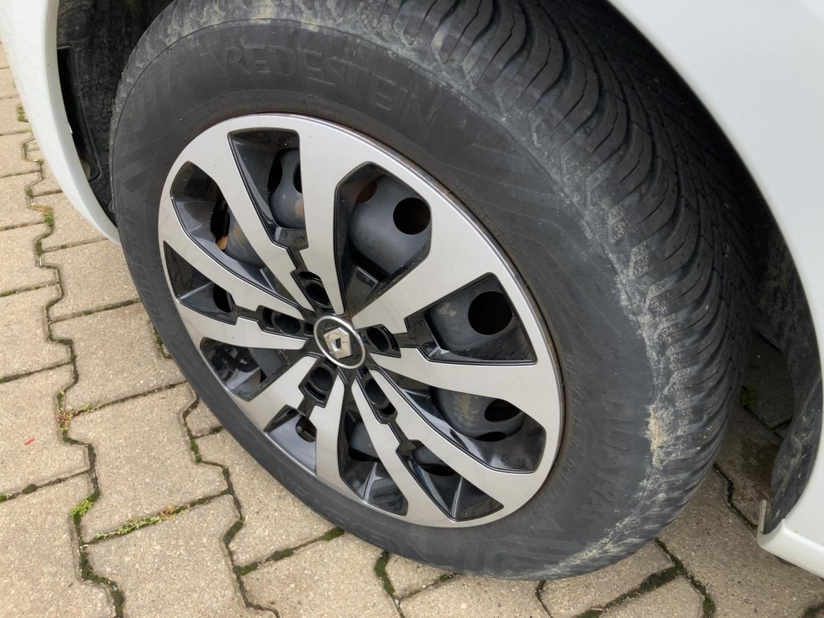 Fahrzeug-Bild 12