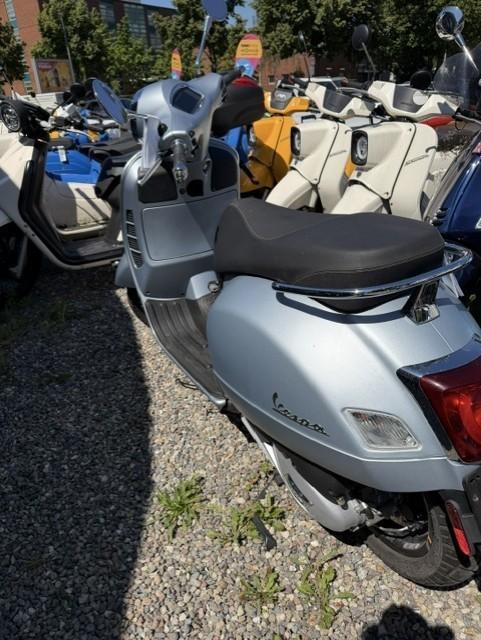 Vespa GTS SuperTech 125 GTS SUPER