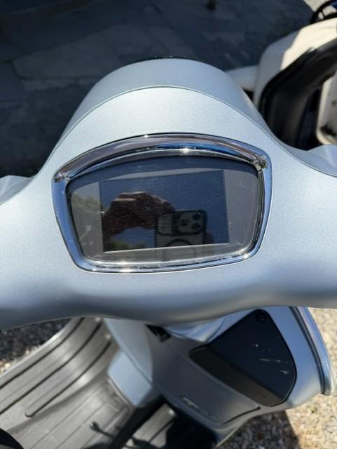 Fahrzeug-Bild 2