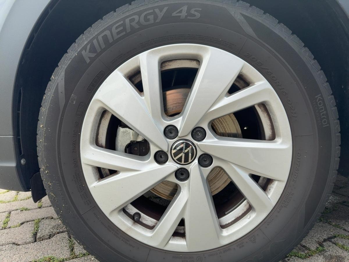 Fahrzeug-Bild 12