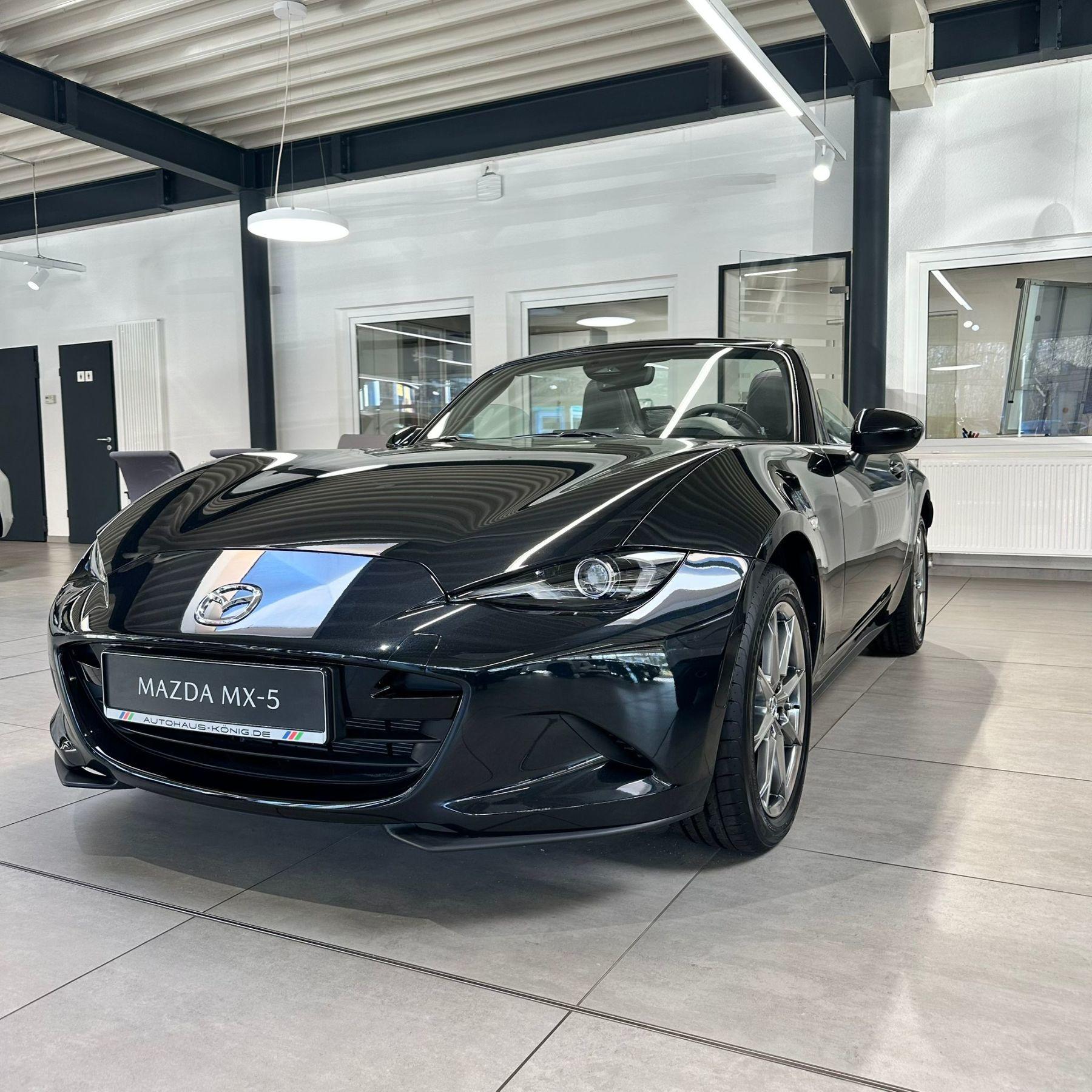Mazda MX-5 1.5L SKYACTIV-G 132 RWD Exclusive-line