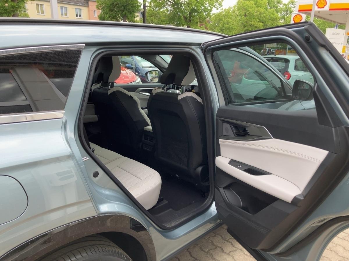 Fahrzeug-Bild 8