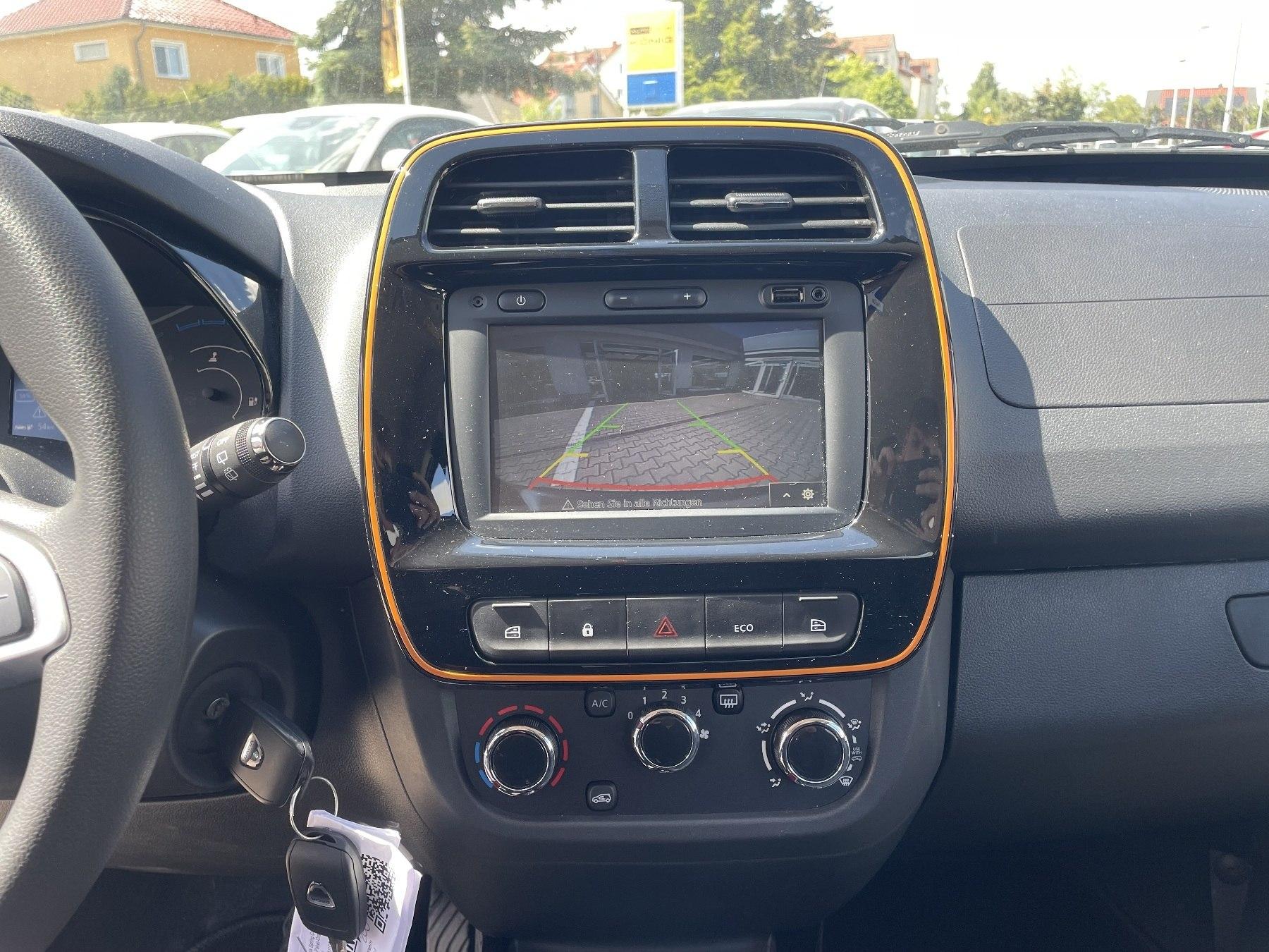 Fahrzeug-Bild 13