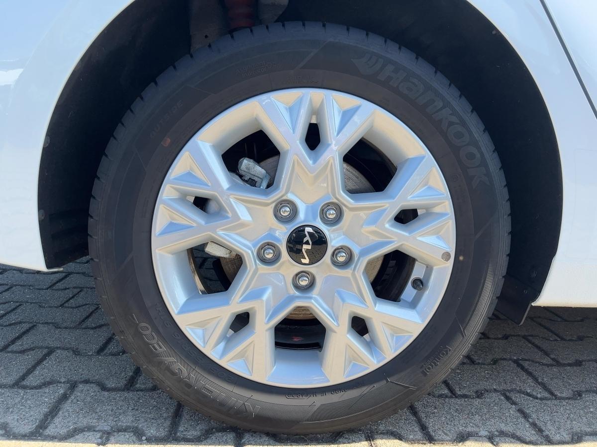 Fahrzeug-Bild 6