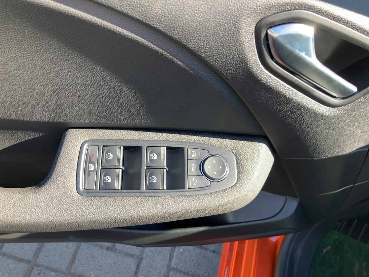 Fahrzeug-Bild 11