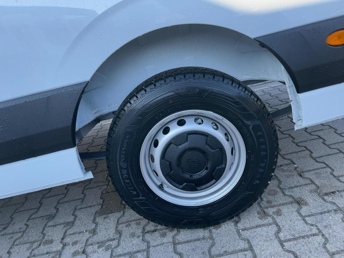 Fahrzeug-Bild 6
