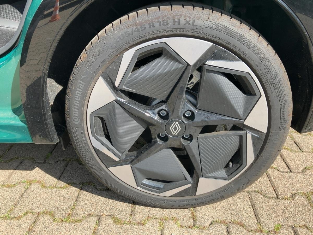 Fahrzeug-Bild 12