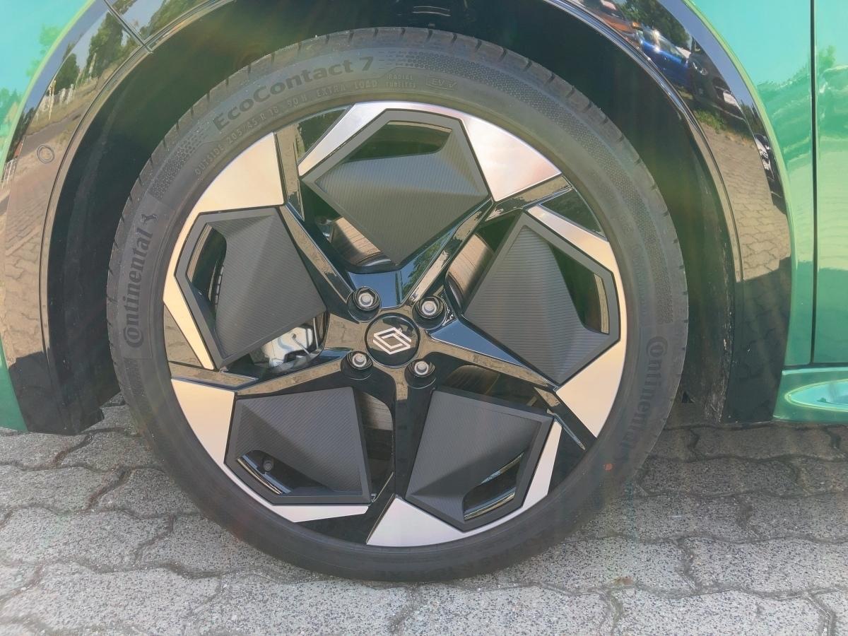 Fahrzeug-Bild 12