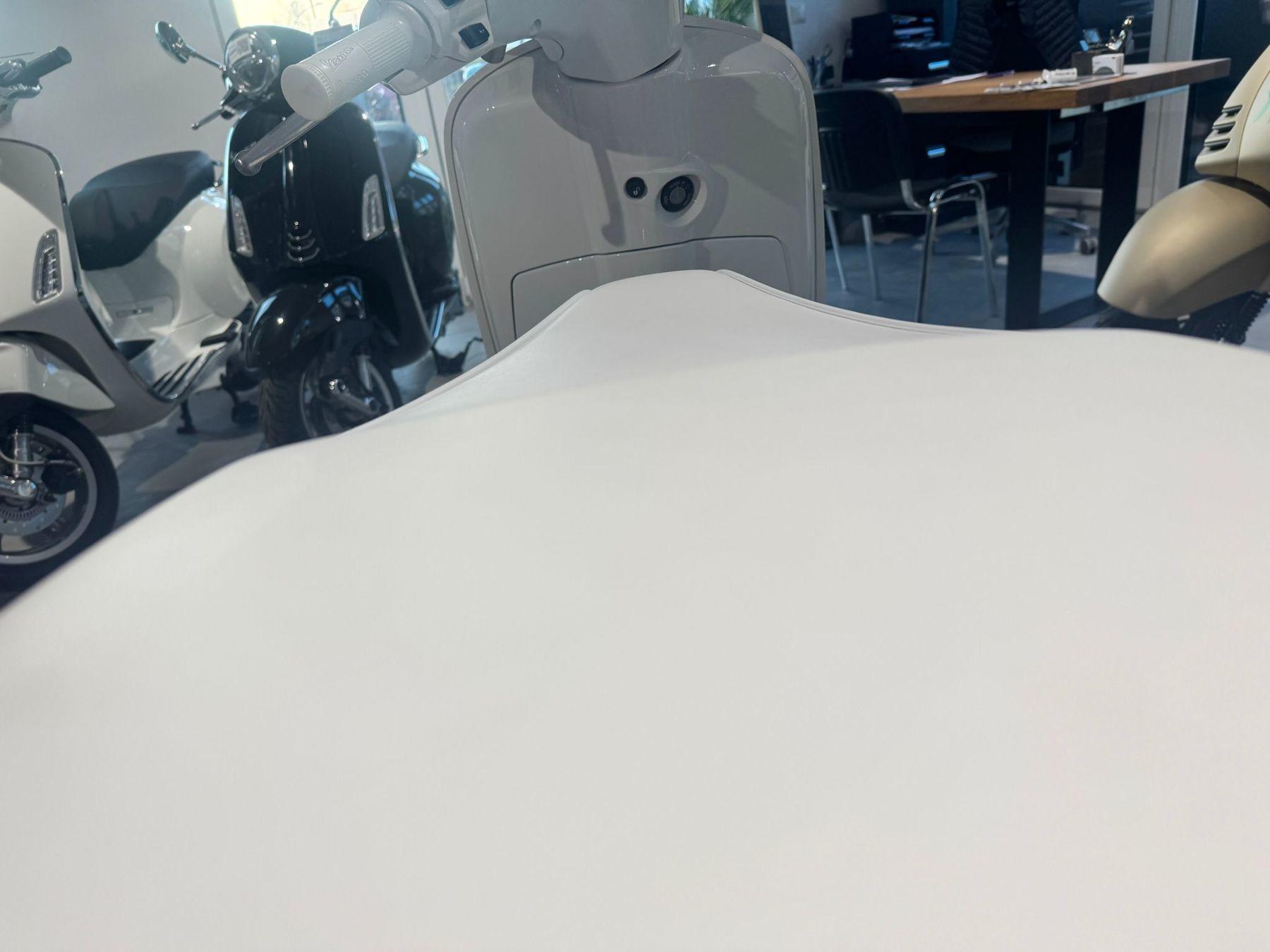 Fahrzeug-Bild 9
