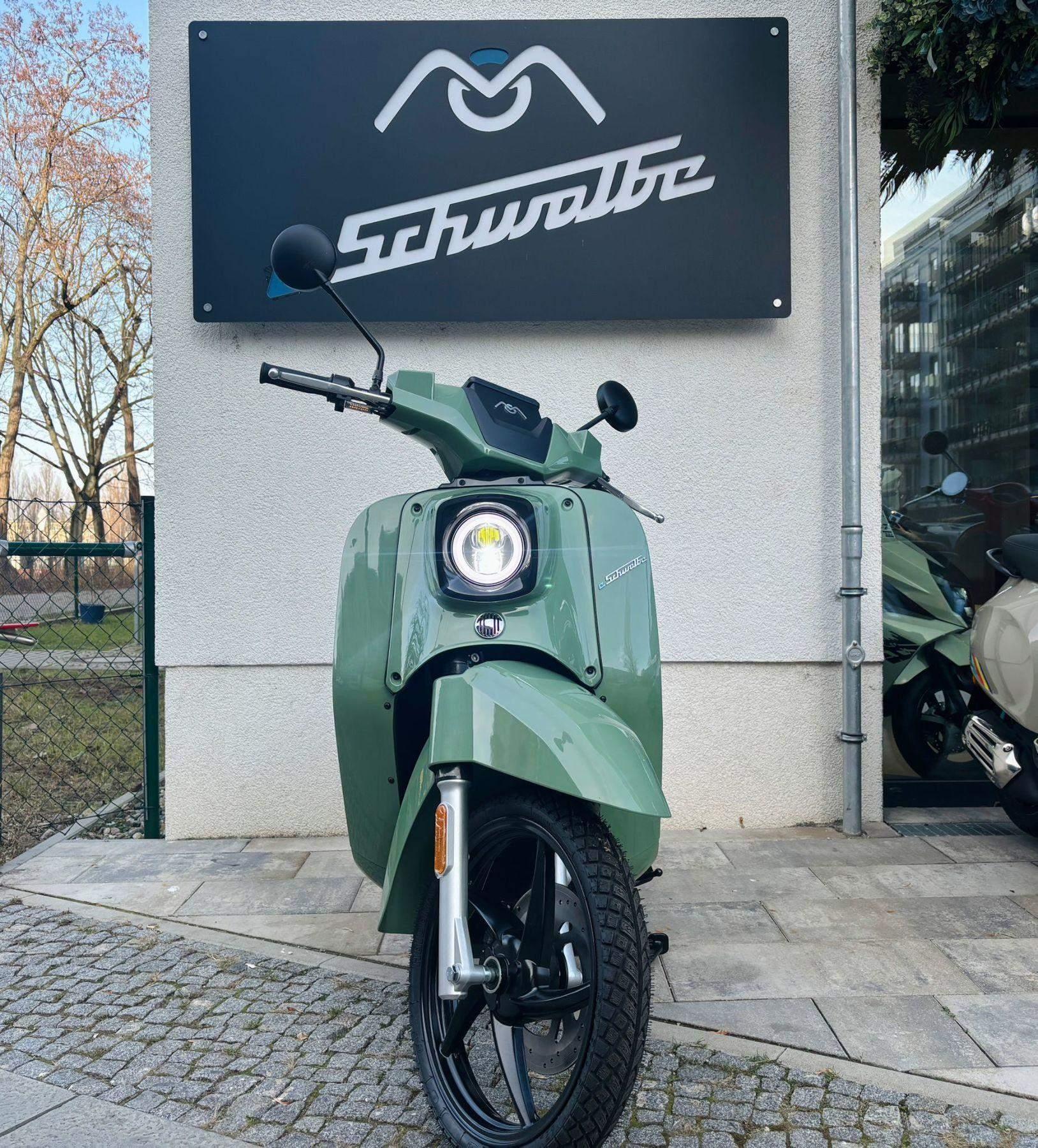 Govecs e Schwalbe 45 km/h 1 tragbarer Lithium-Akku