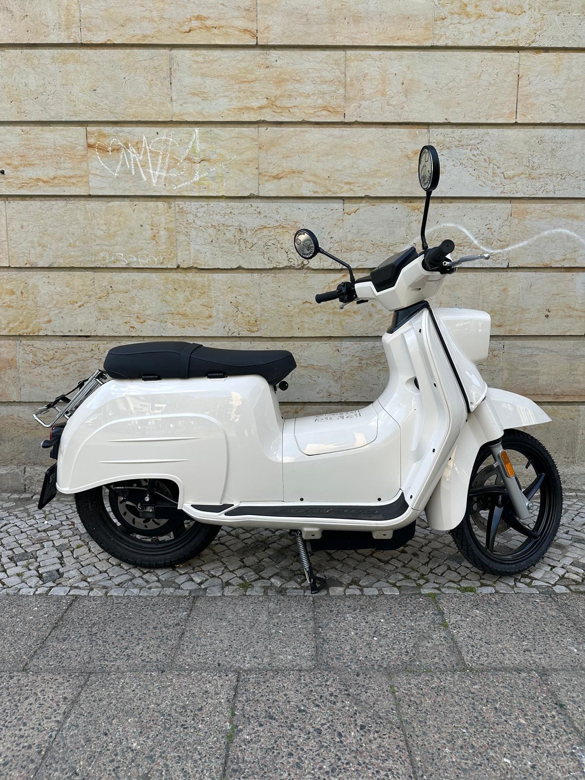 Fahrzeug-Bild 3