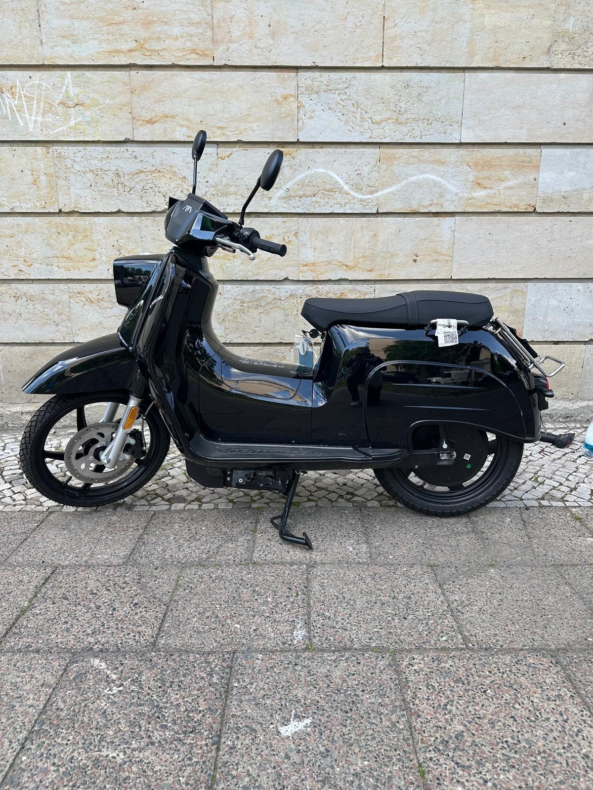 Fahrzeug-Bild 2