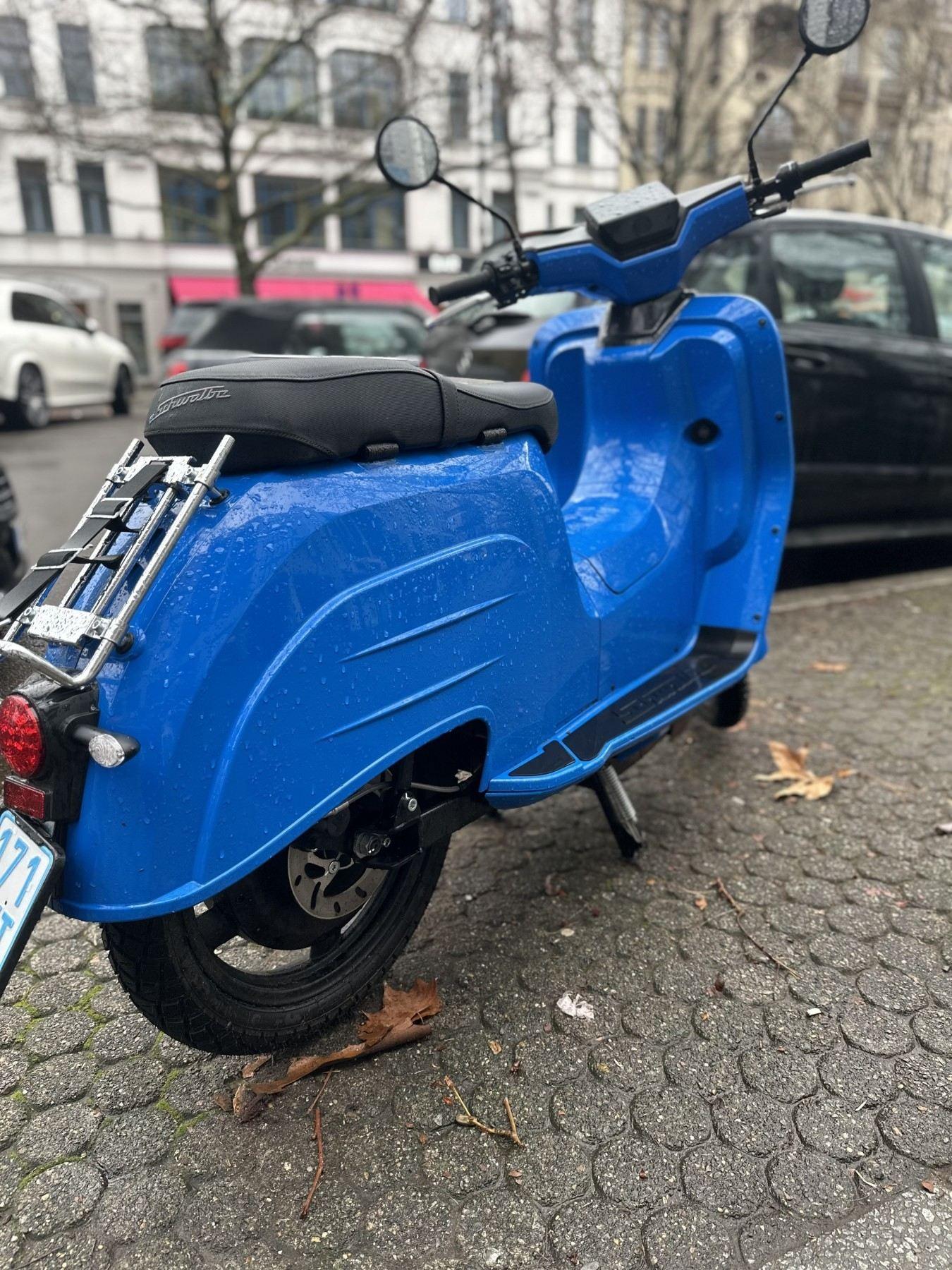 Fahrzeug-Bild 4