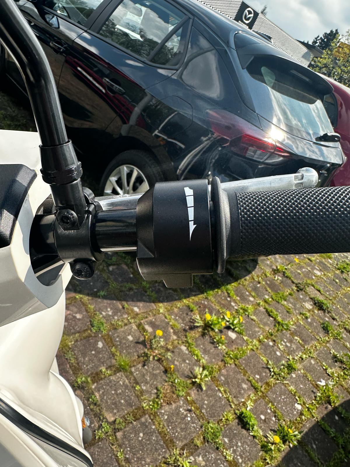 Fahrzeug-Bild 4