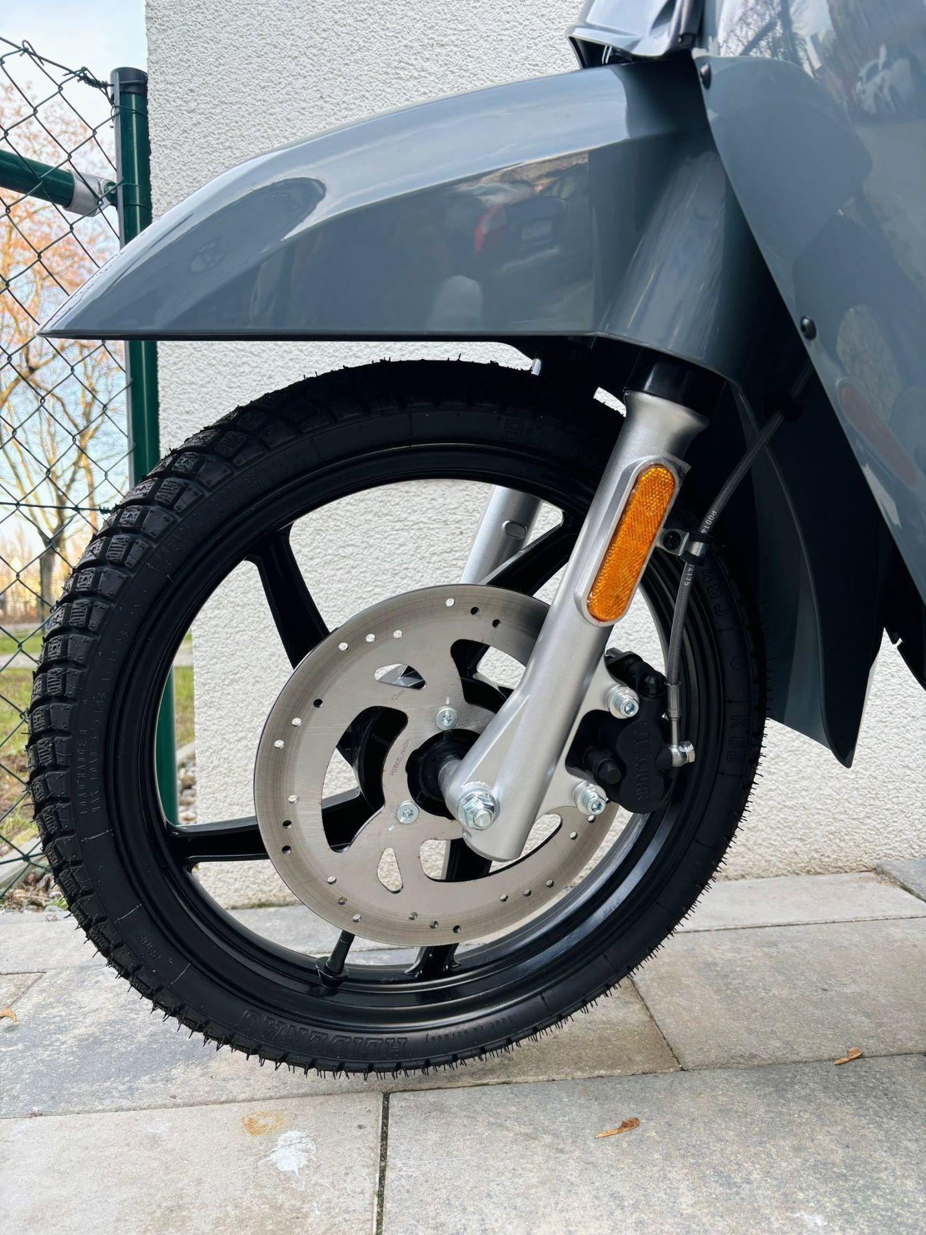 Fahrzeug-Bild 8