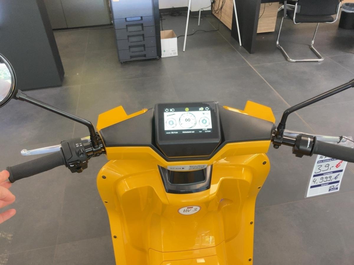 Fahrzeug-Bild 11