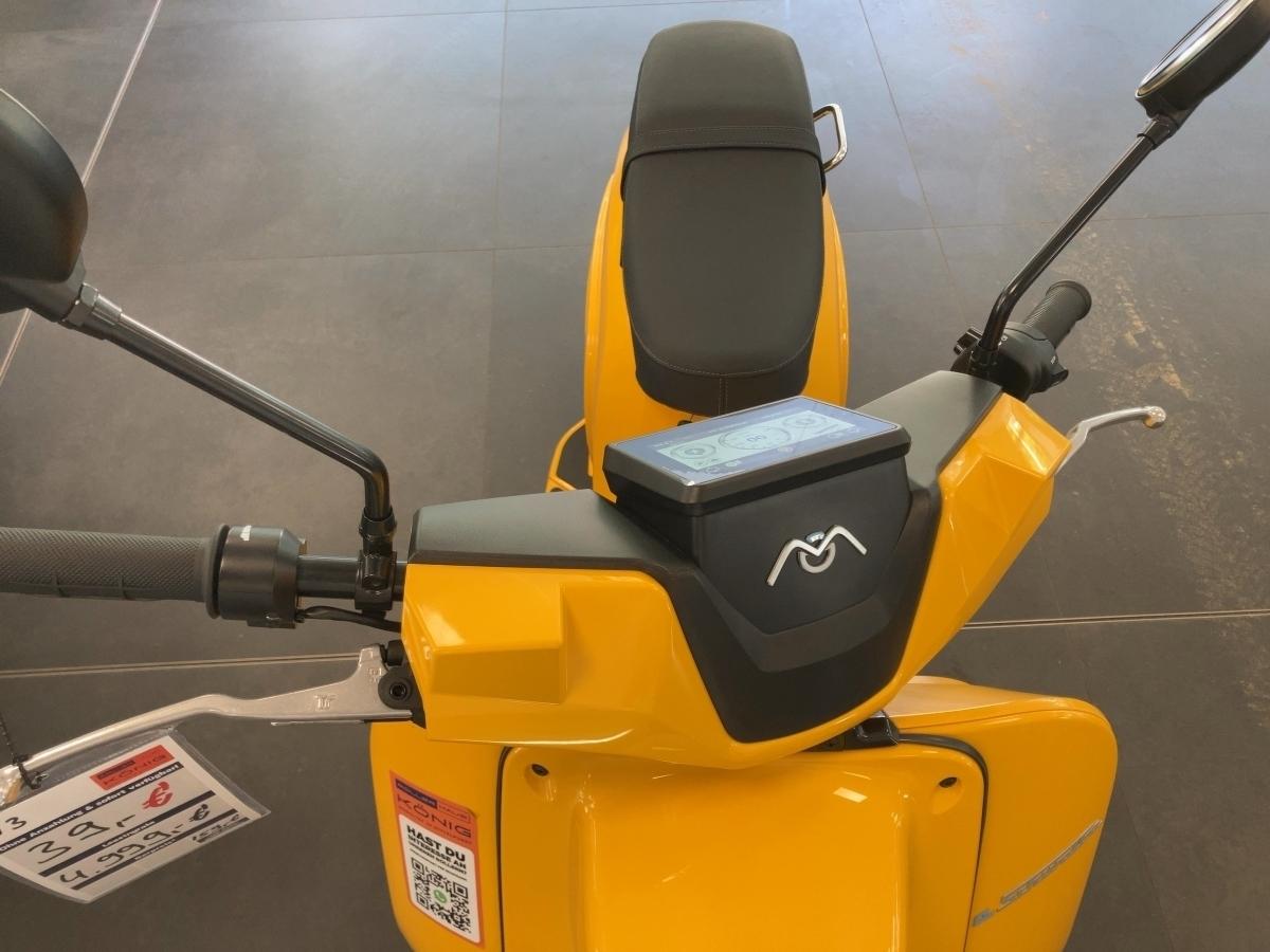 Fahrzeug-Bild 16
