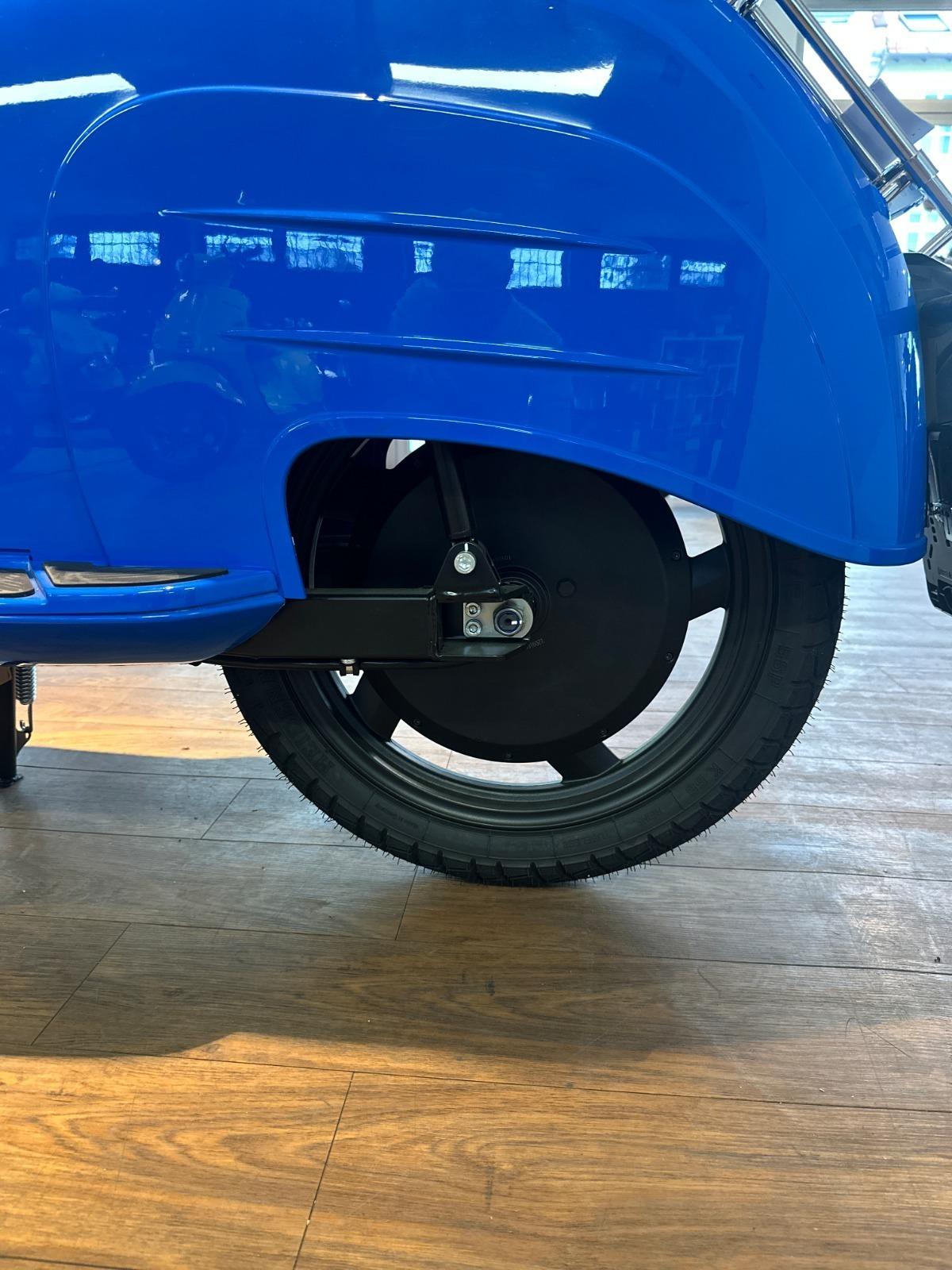 Fahrzeug-Bild 9