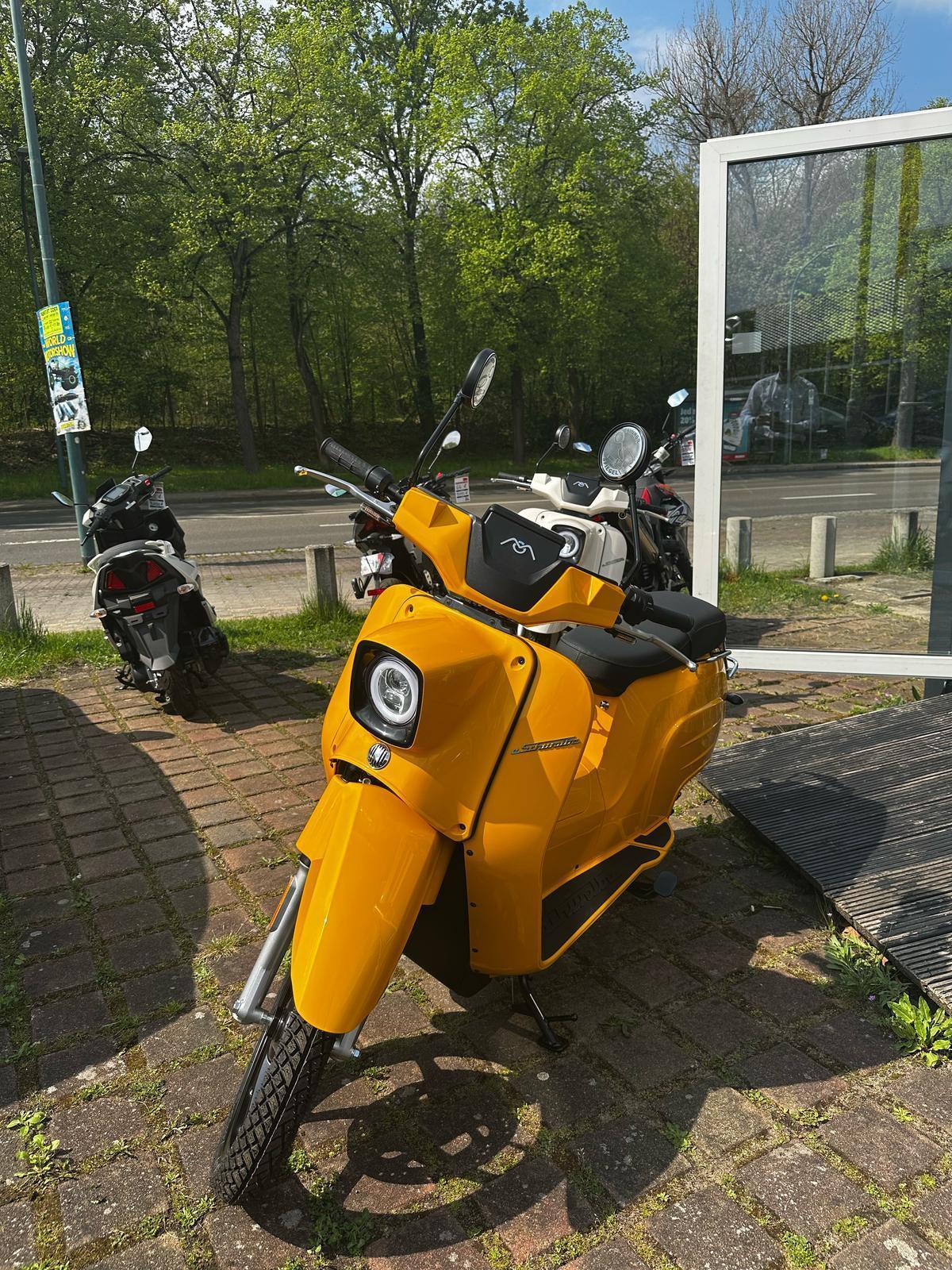 k.A. GT 125: L3e Light, 2 Batterien,