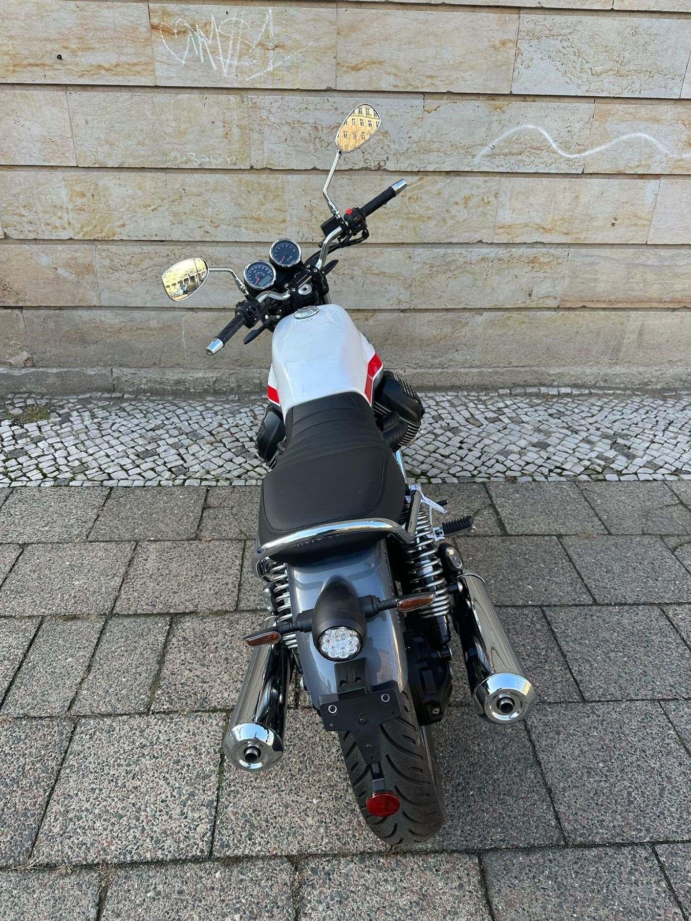 Fahrzeug-Bild 4