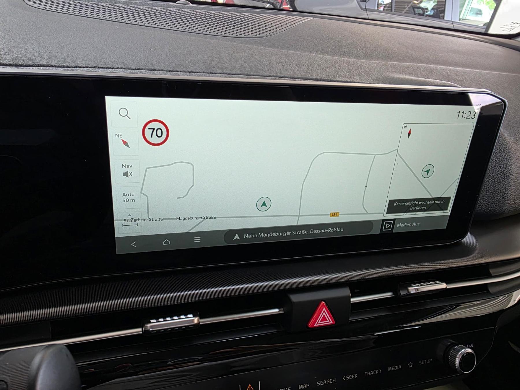 Fahrzeug-Bild 14