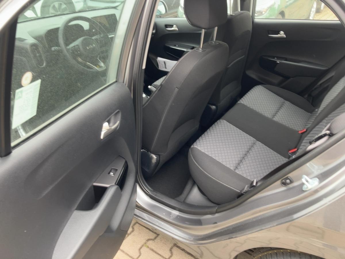 Fahrzeug-Bild 9