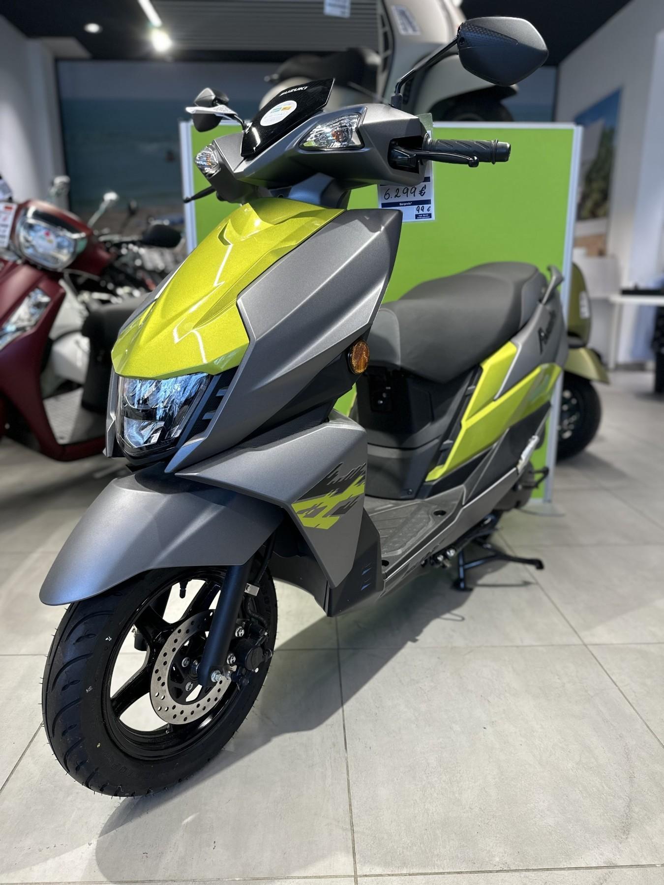 Suzuki AVENIS 125  