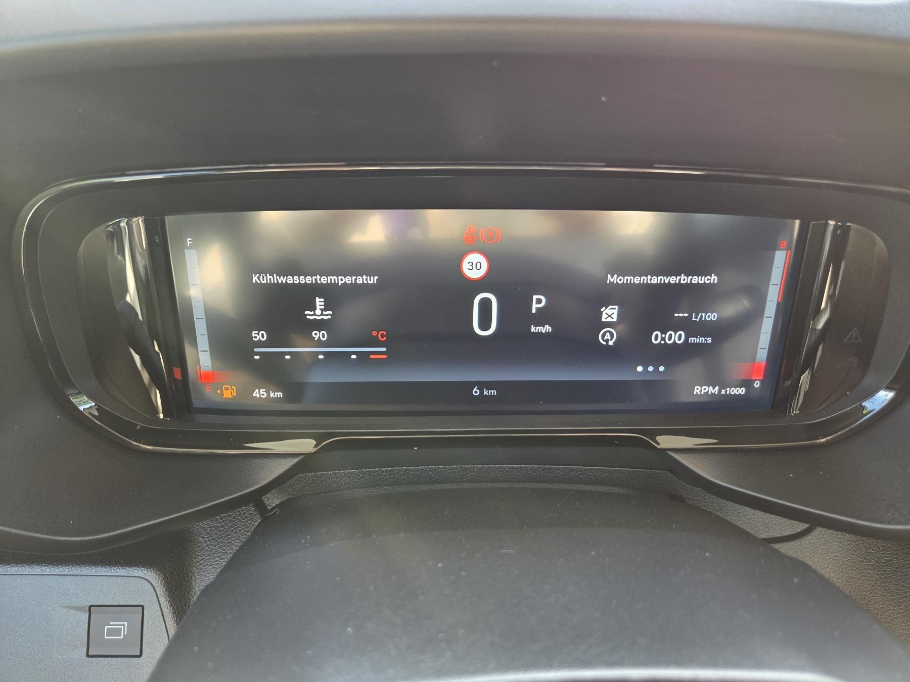Fahrzeug-Bild 11