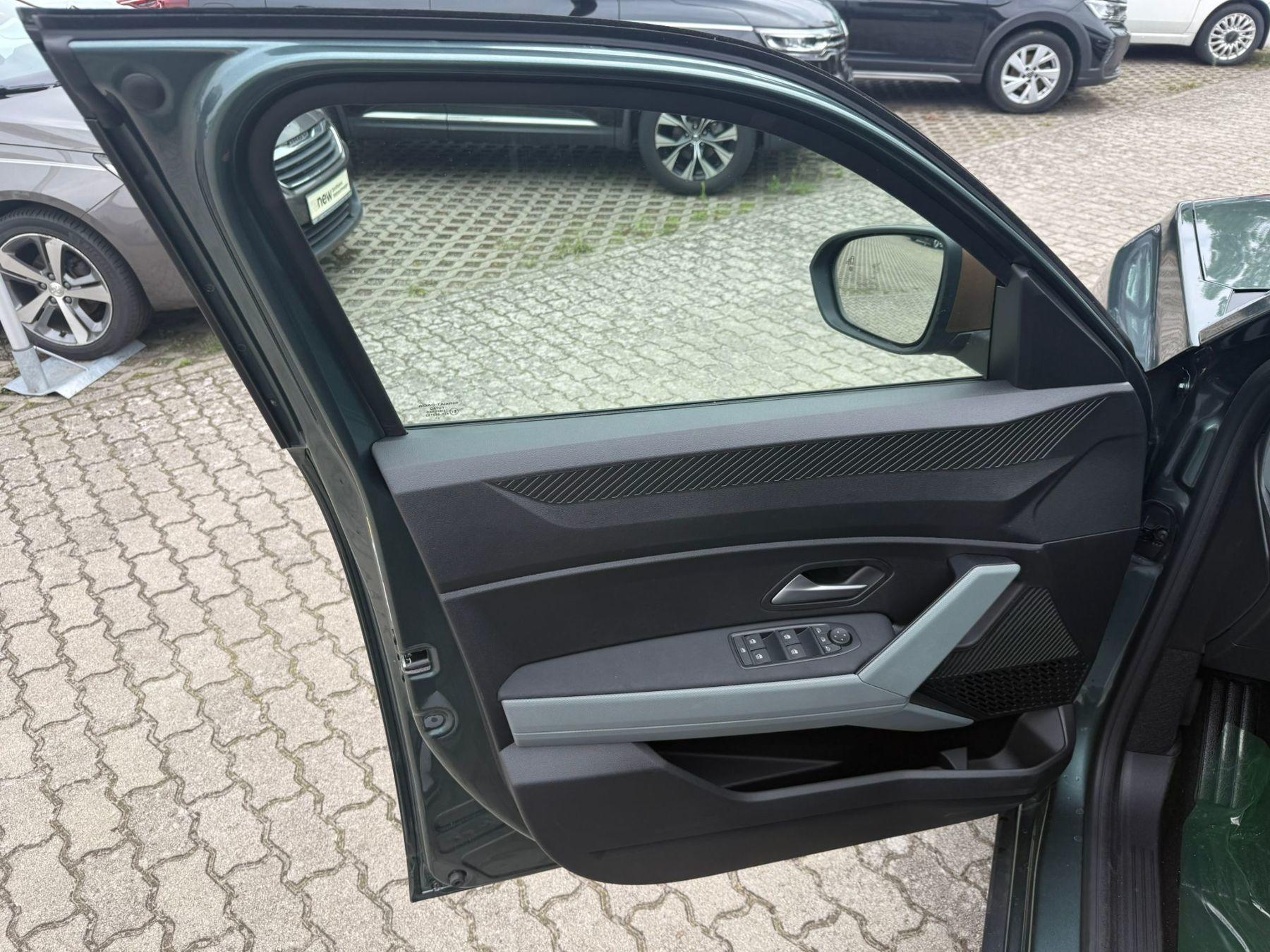 Fahrzeug-Bild 19