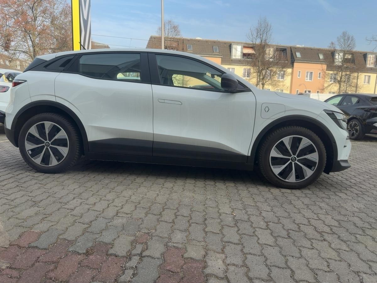 Fahrzeug-Bild 2