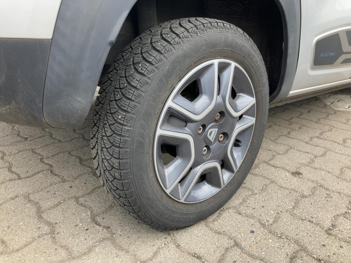 Fahrzeug-Bild 9