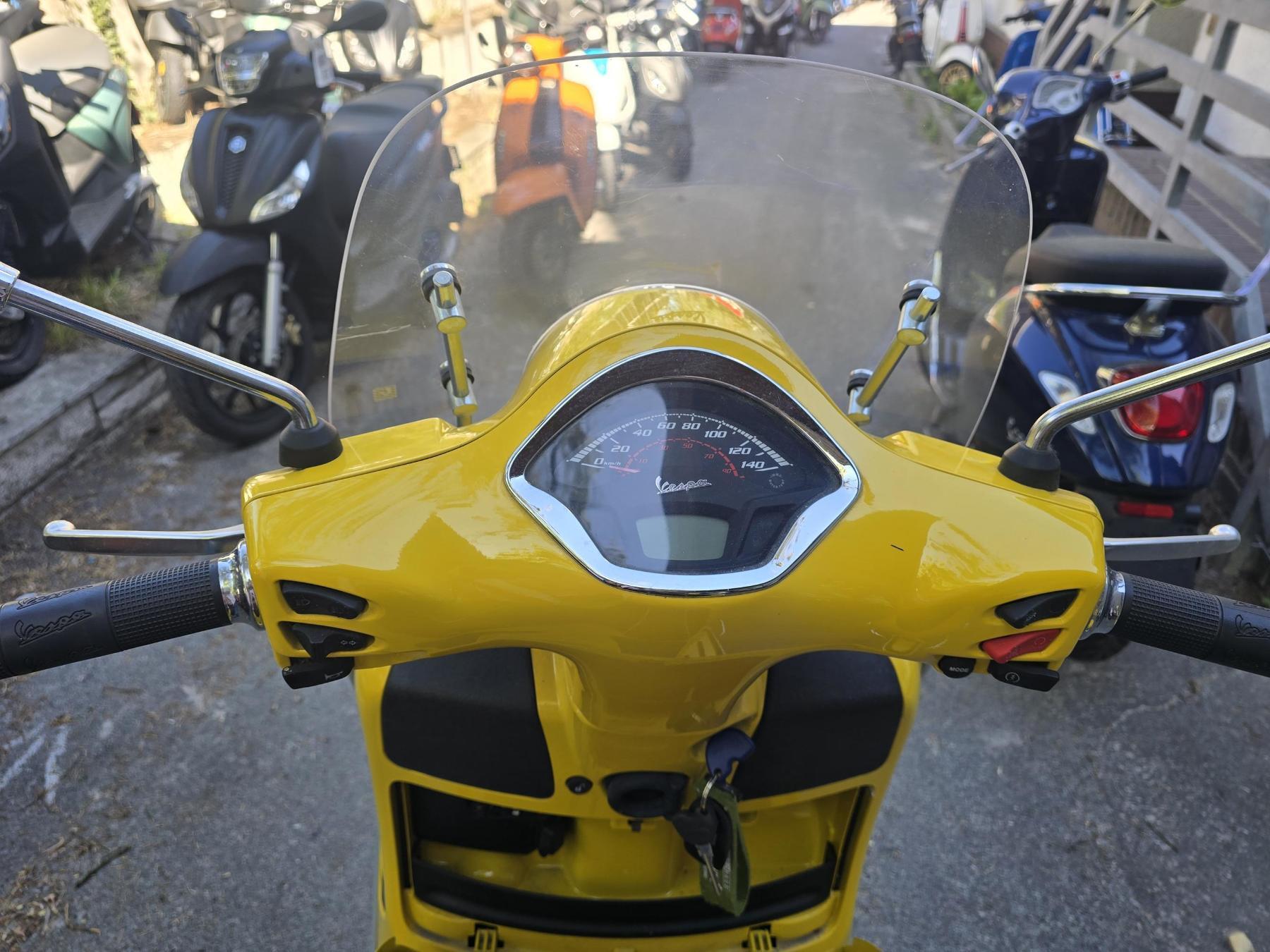 Fahrzeug-Bild 11