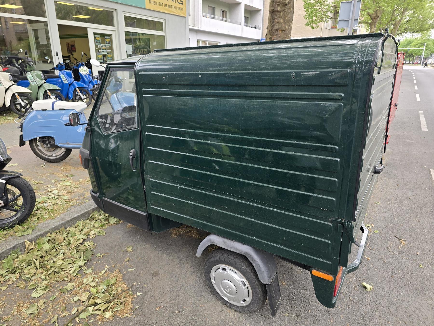 Fahrzeug-Bild 9