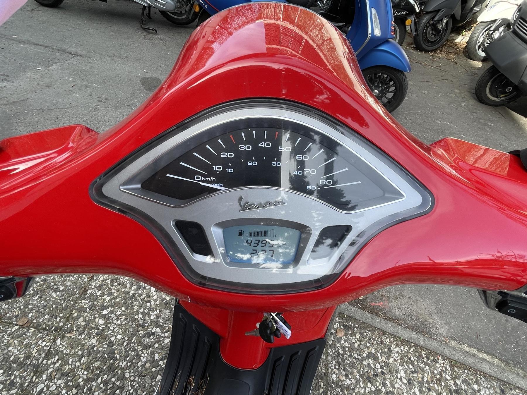 Fahrzeug-Bild 9
