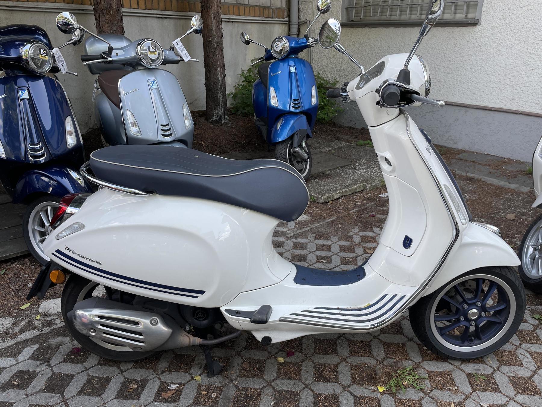 Fahrzeug-Bild 2