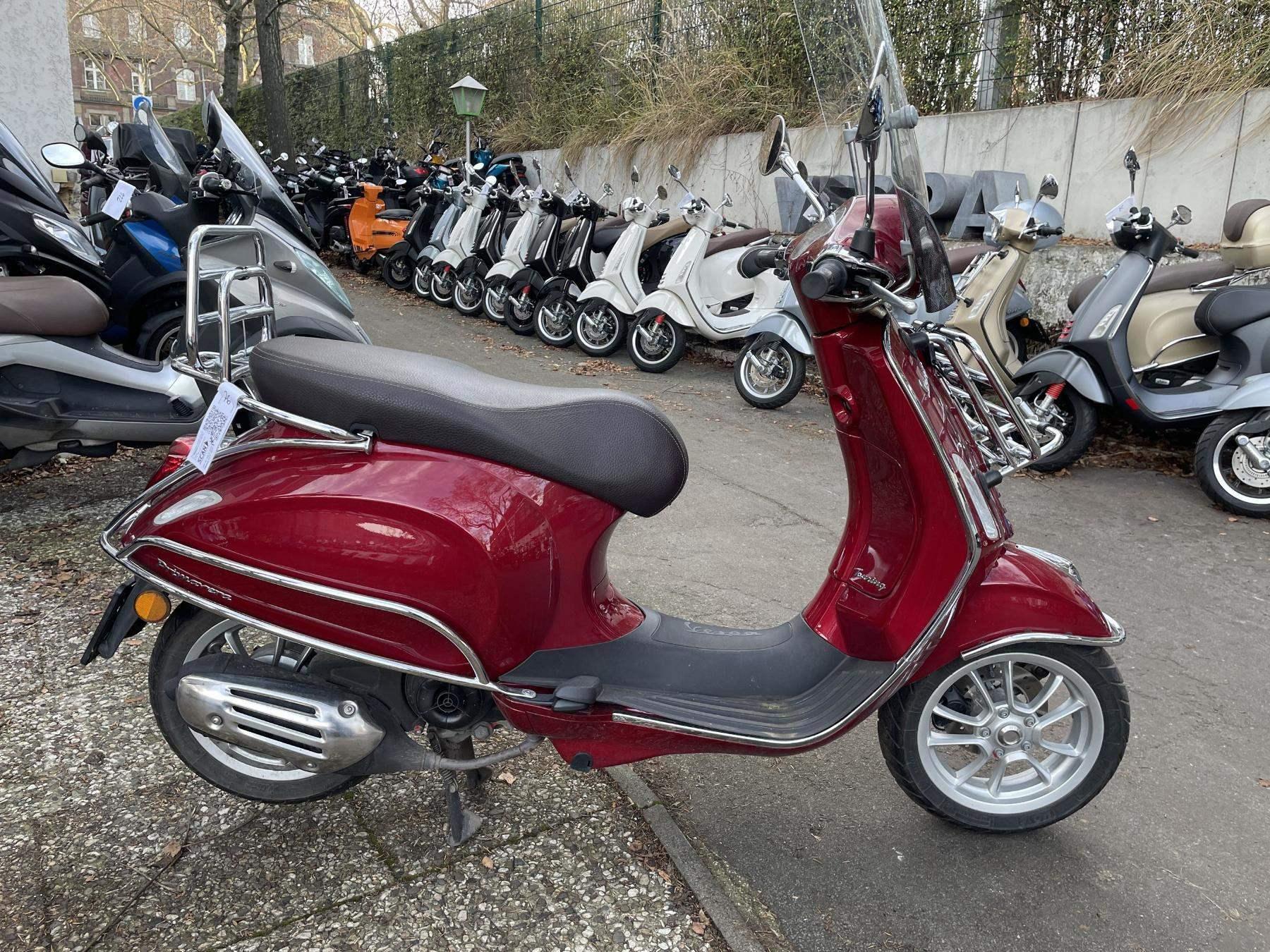 Vespa Primavera Touring 50 Chromkit Scheibe Träger