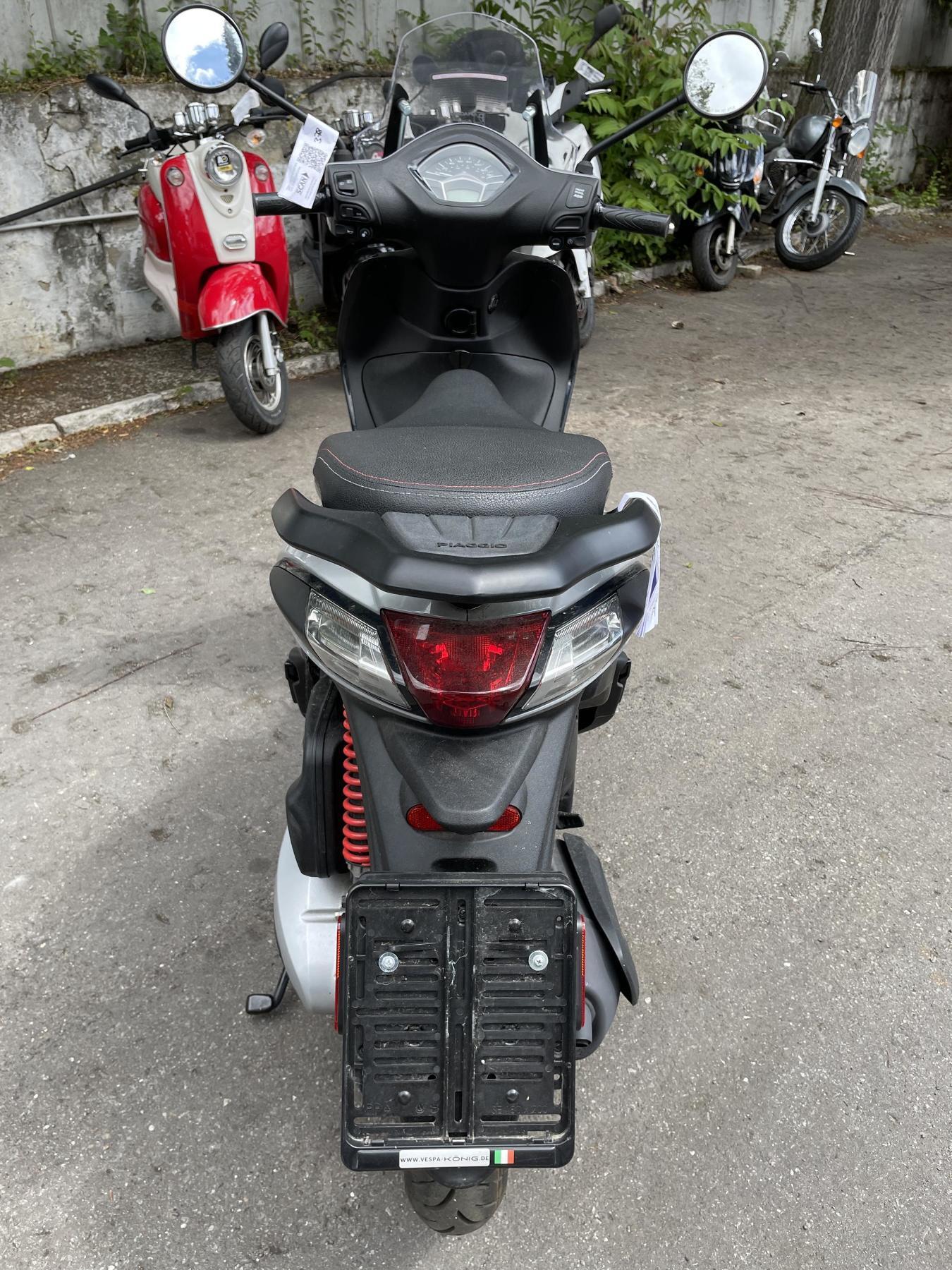 Fahrzeug-Bild 7
