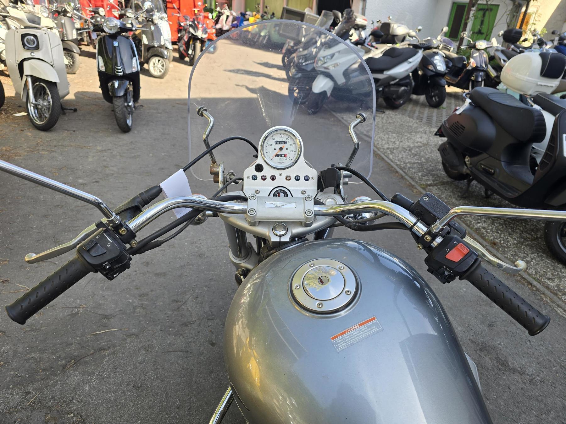 Fahrzeug-Bild 8