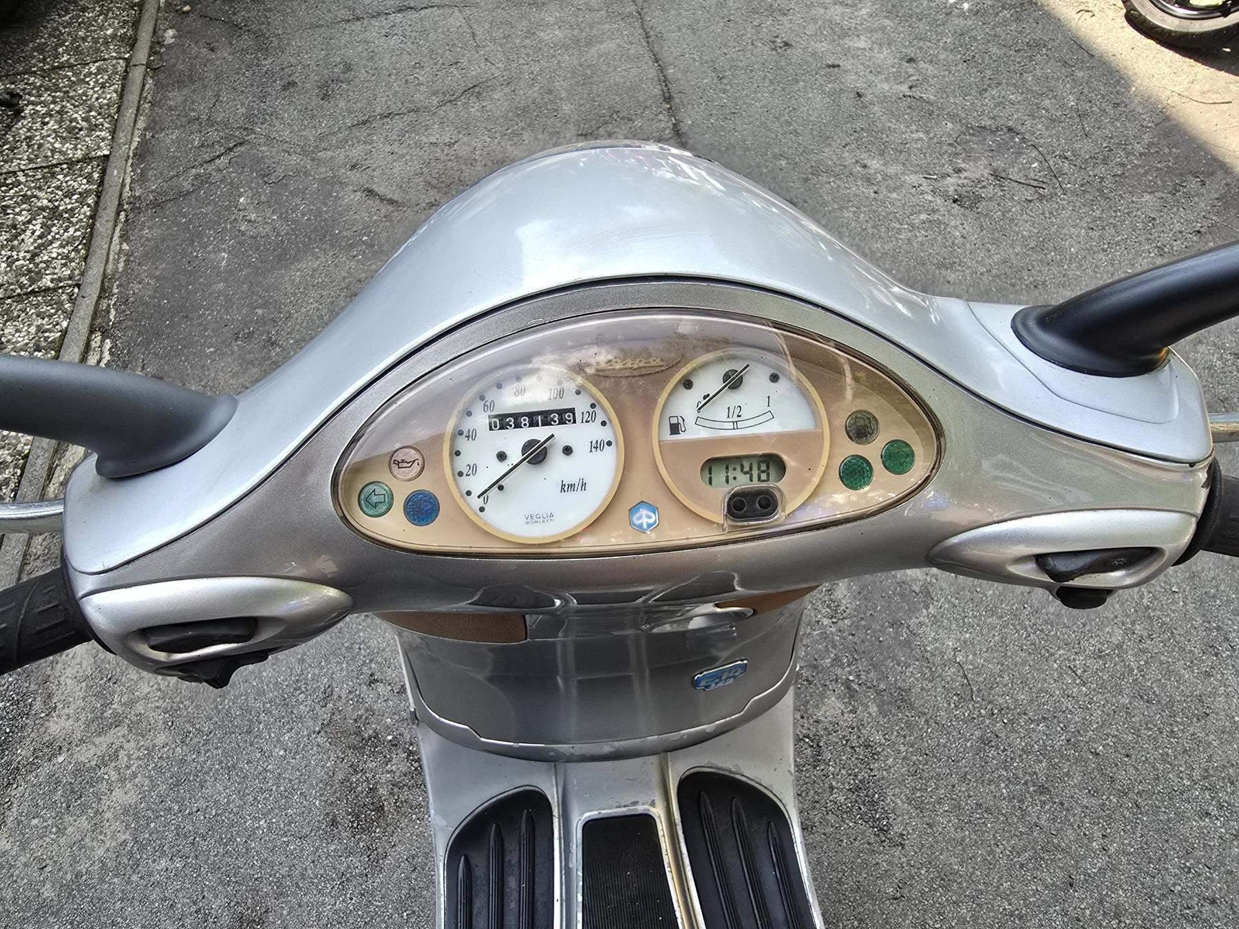 Fahrzeug-Bild 5