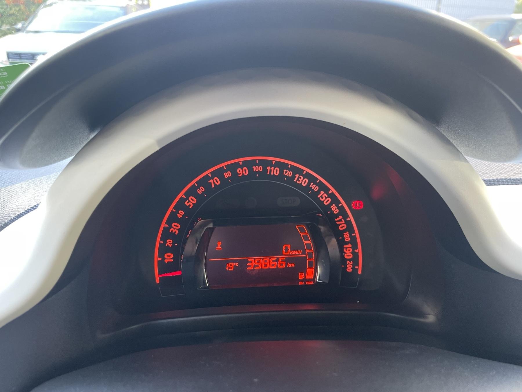 Fahrzeug-Bild 11