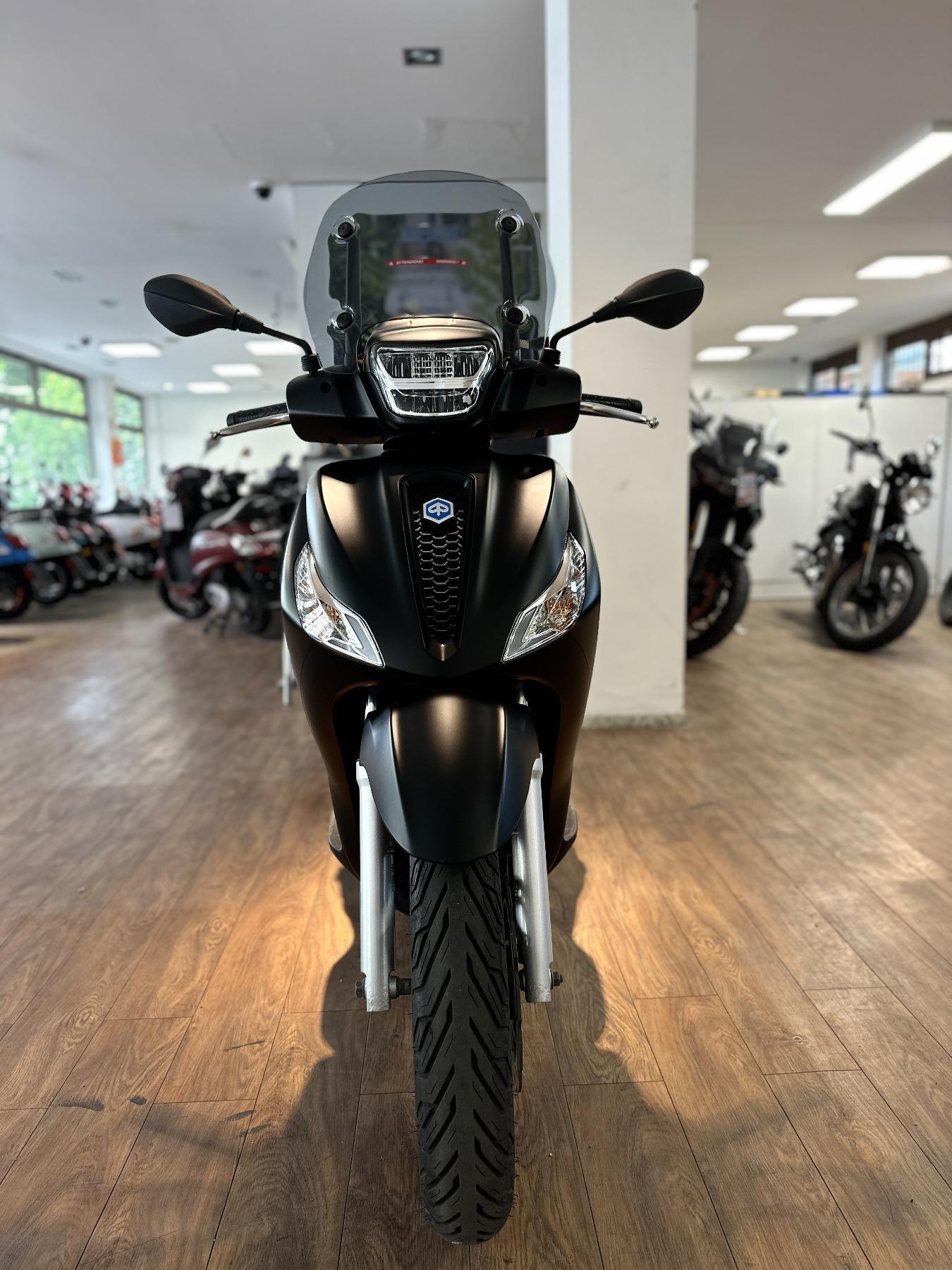 Piaggio Medley S 125 ABS LED USB