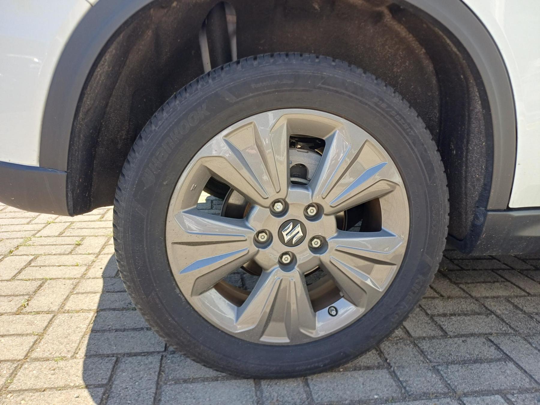 Fahrzeug-Bild 6