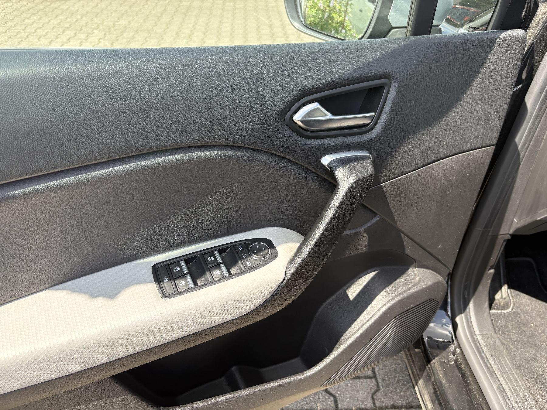 Fahrzeug-Bild 12