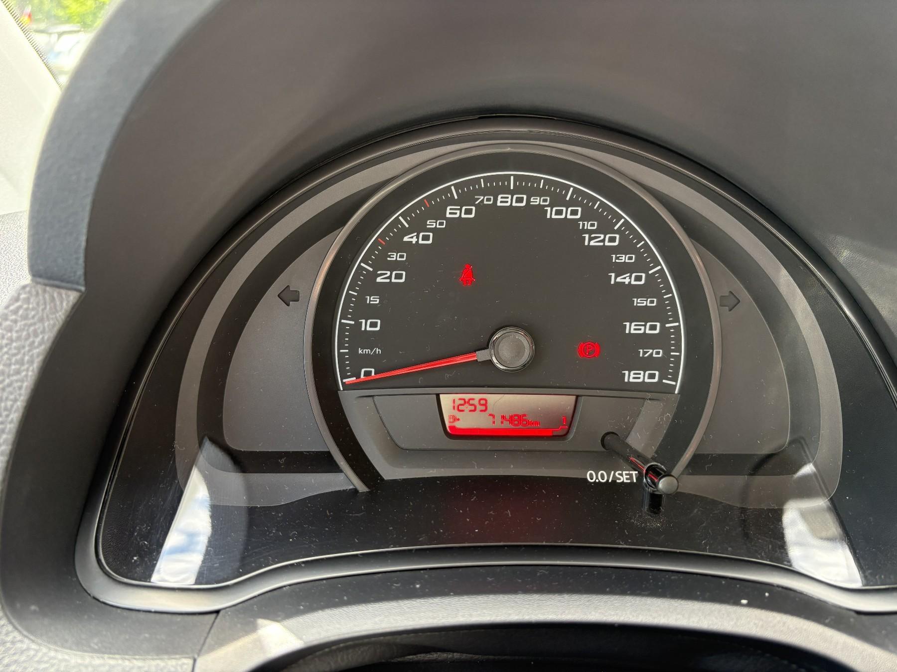 Fahrzeug-Bild 15