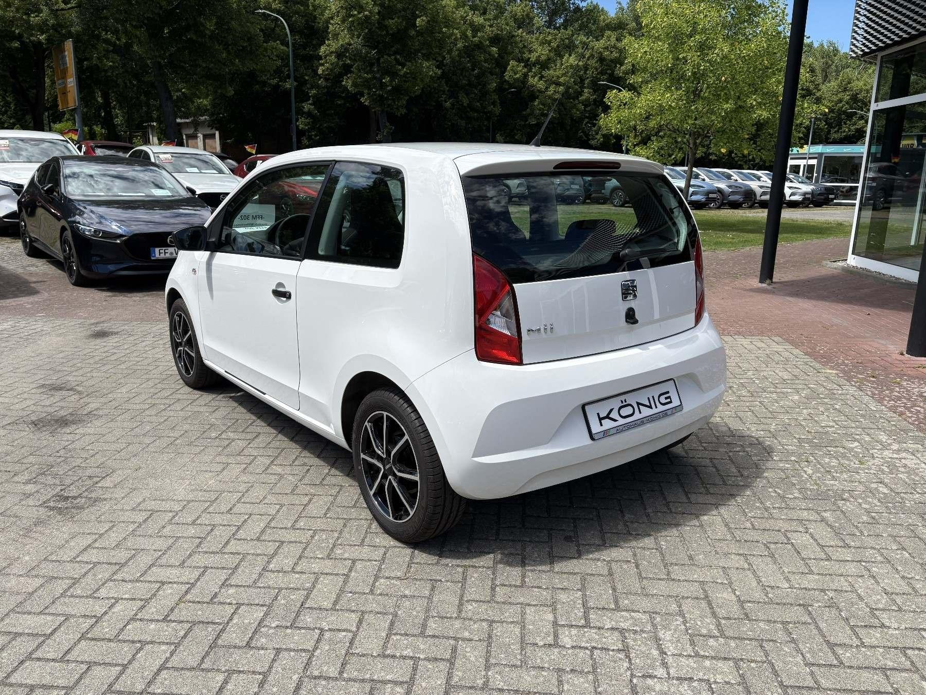 Fahrzeug-Bild 9