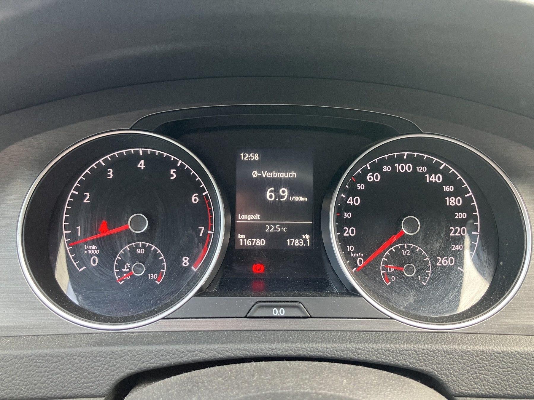 Fahrzeug-Bild 12